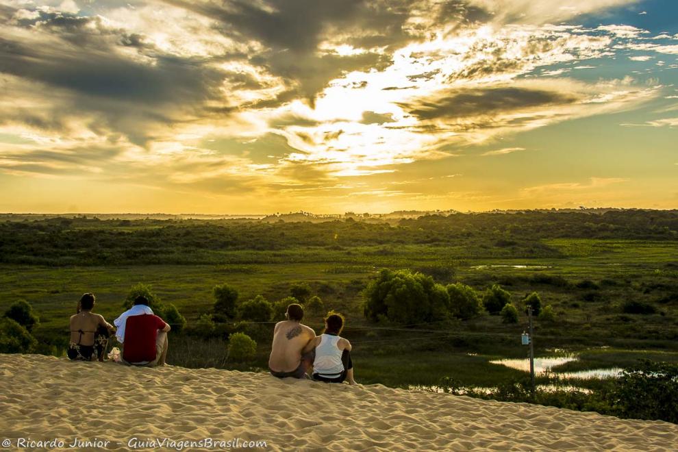 Imagem da praia em Itaúnas